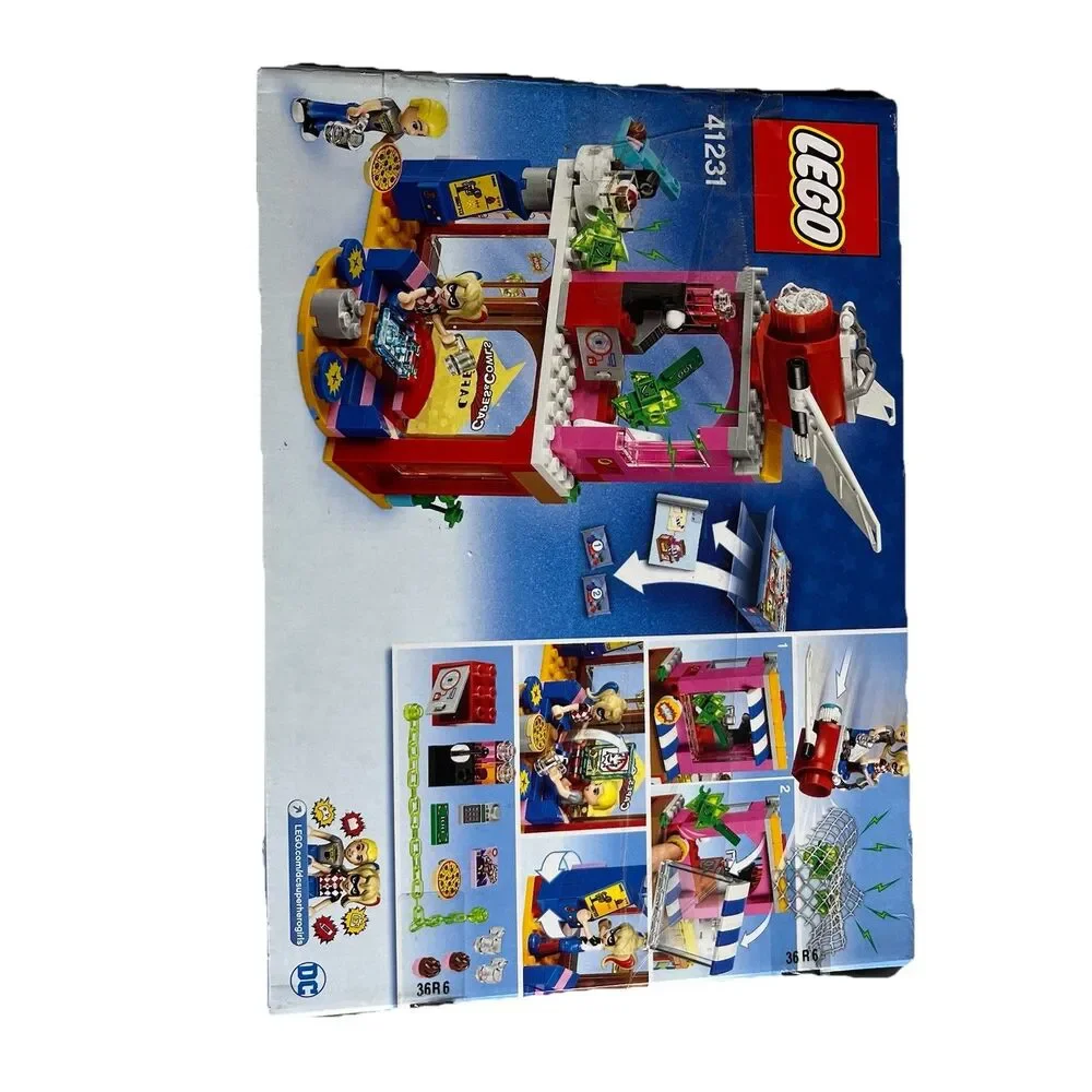 LEGO DC Super Hero Girls Harley Quinn to the Rescue (41231) New Open Box